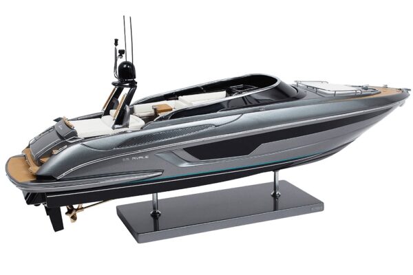 RIVA 56' RIVALE